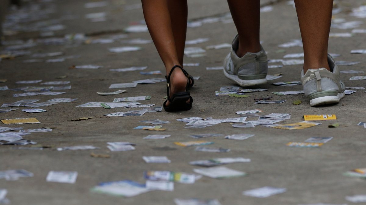 Mais de 100 candidatos mudam declaração de cor ou raça entre eleições de 2022 e 2026