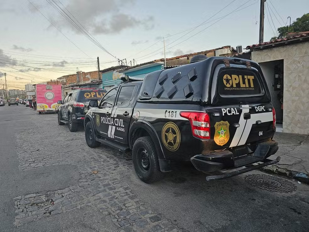 Criminosos invadem casa e atiram em casal durante ataque em São Miguel dos Campos