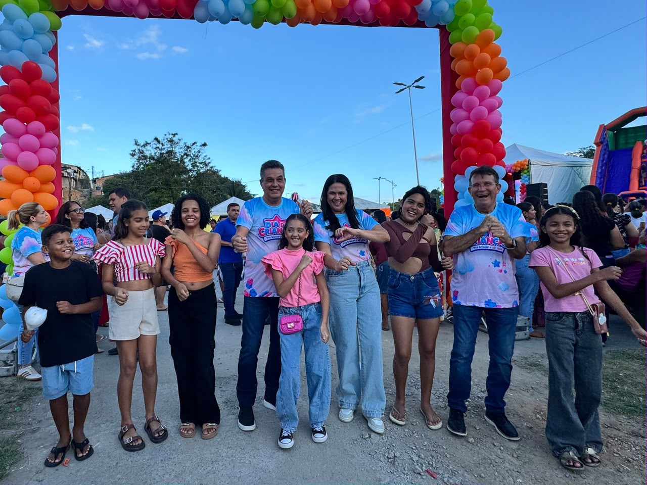 Branquinha celebra Dia das Crianças com praça lotada de alegria e diversão