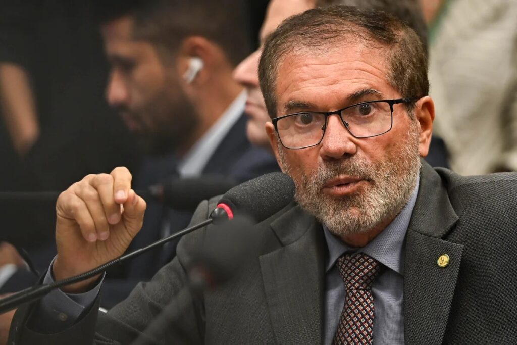 Foto: EBEC NOGUEIRA/METRÓPOLES @kebecfotografo / o deputado José Rocha (União-BA) admitiu ter recebido recursos do chamado orçamento secreto, prática que afirmou ser comum a todos os parlamentares