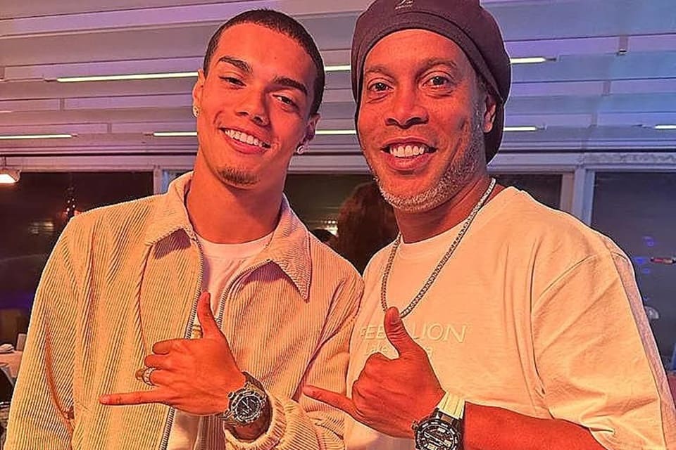 Ronaldinho Gaúcho revela arrependimento com filho e faz desabafo emocionante
