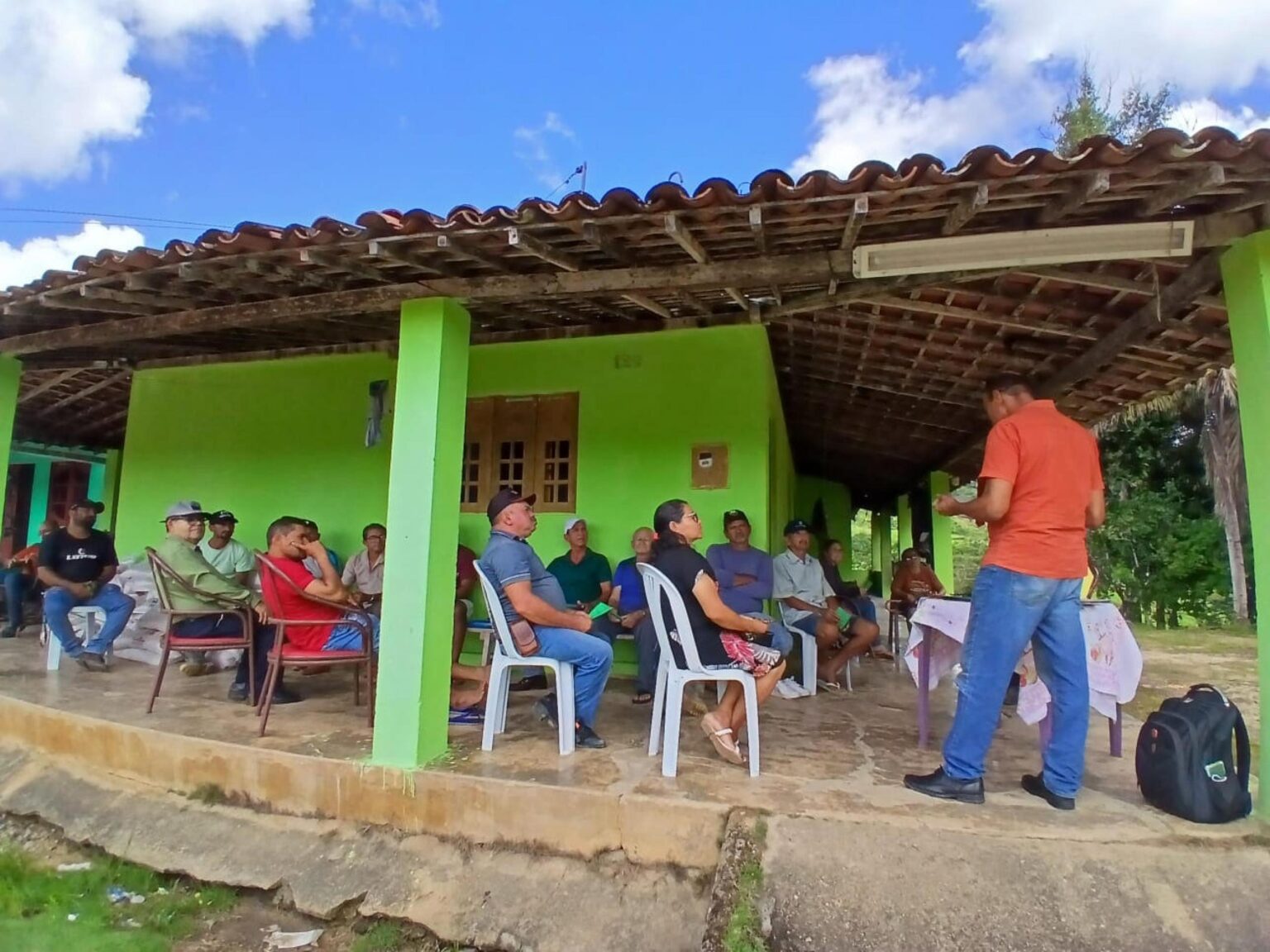 Adeal promove ação de educação sanitária com produtores rurais