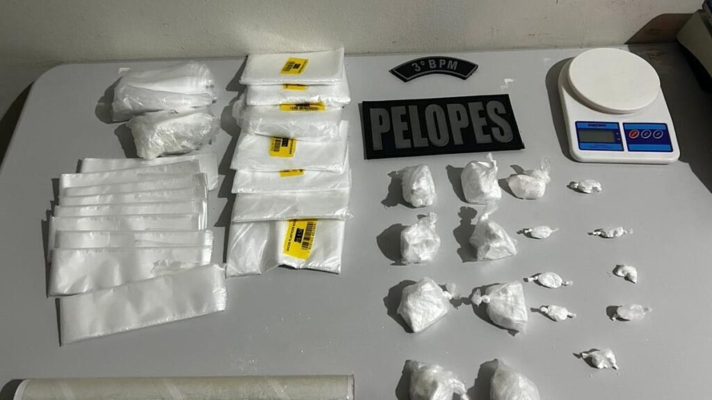 Denúncia leva polícia a boca de fumo e termina com prisão e apreensão de cocaína em Alagoas