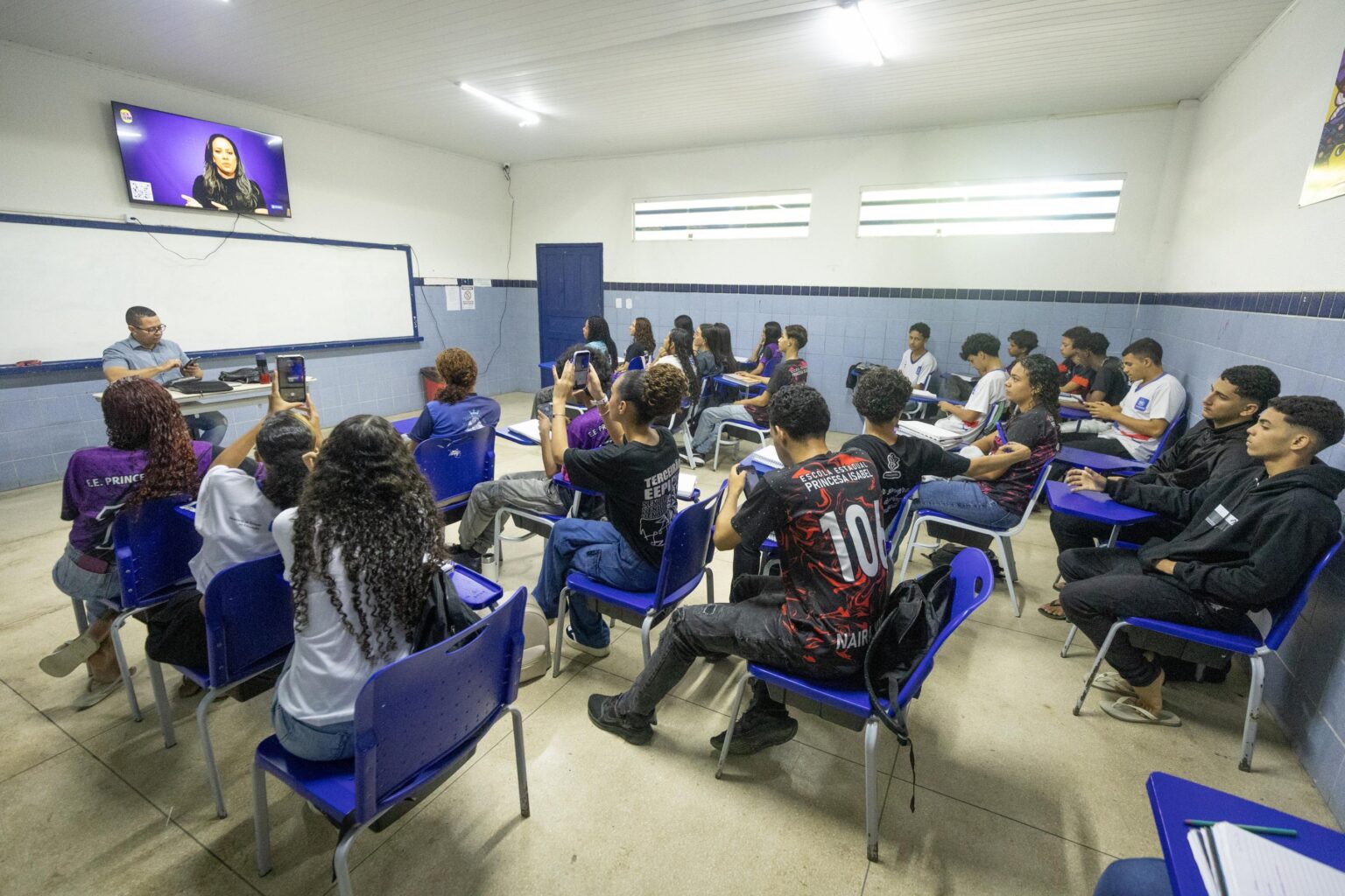 Rede estadual mobiliza estudantes para confirmação das inscrições no Enem 2026